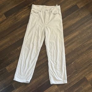 Levis ribcage straight size 27 womens (worn) corridor white
